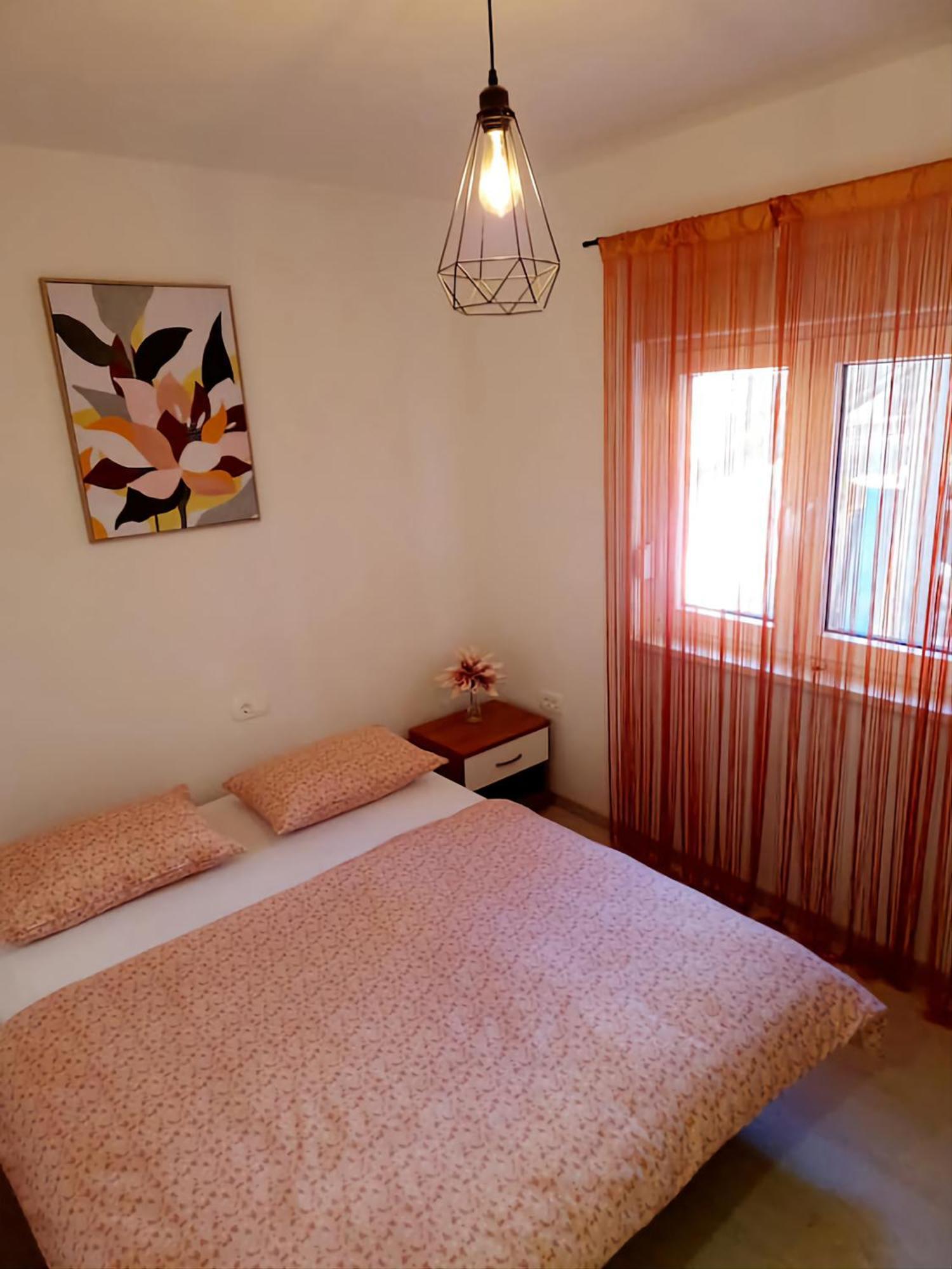 2 Bedroom Apartment Ljubica Sinj Bagian luar foto